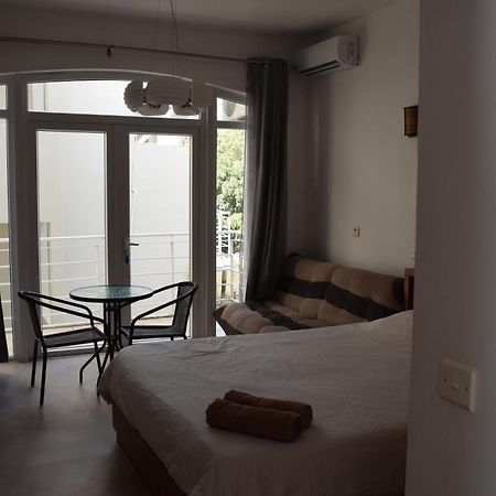 Ocean Drive Studio - Opposite The Beach Grand-Baie Kültér fotó